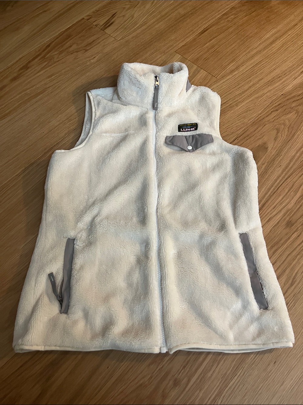 L.L. Bean Women’s Mountain Pile Cream Fleece Vest size XS